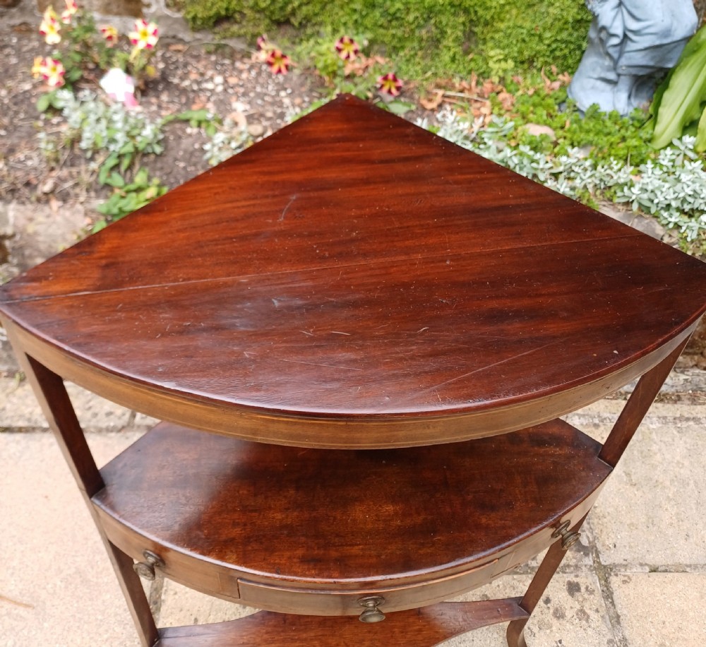 Corner table mahogany Georgian  View IV