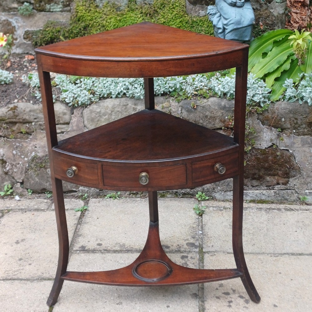Georgian corner table