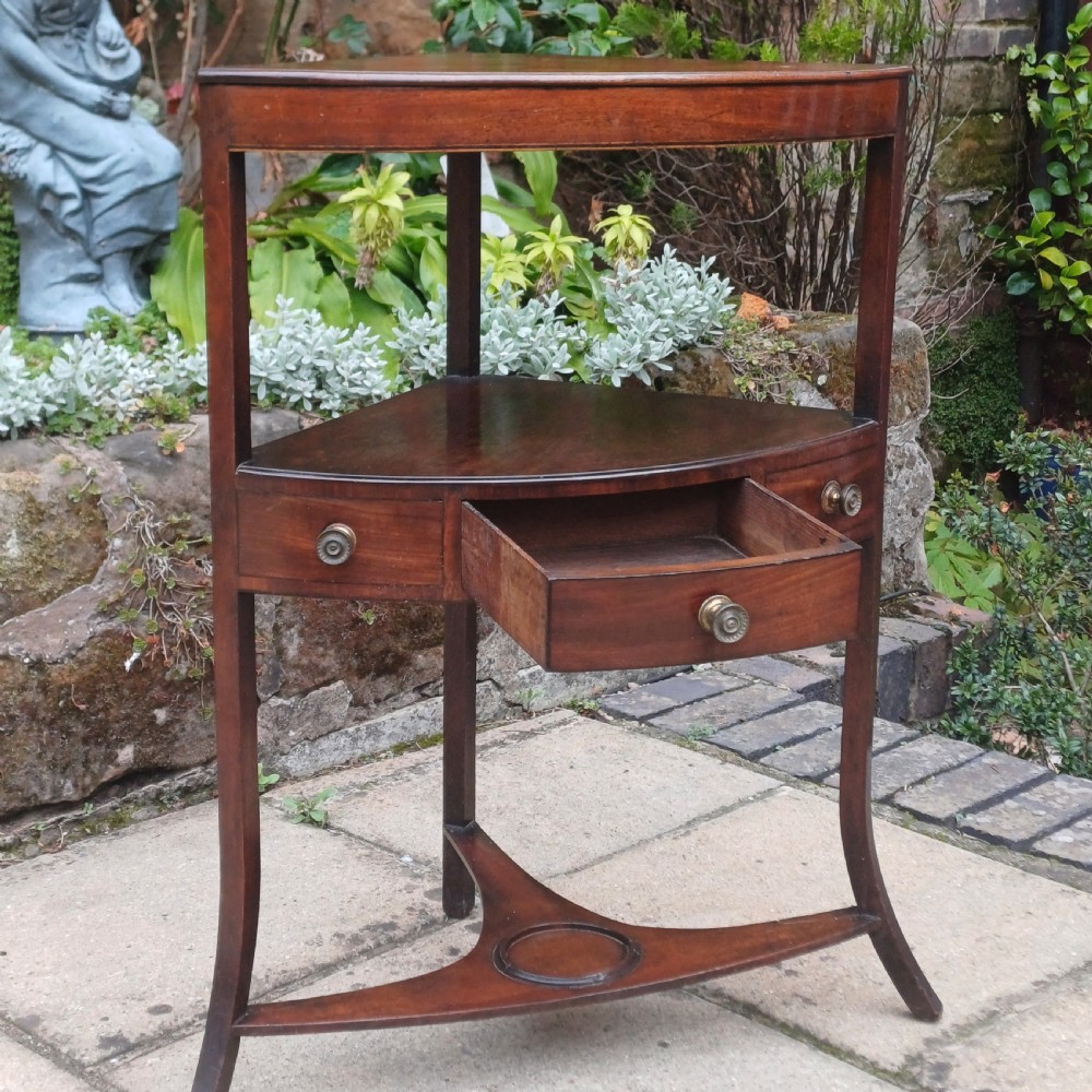 Georgian corner table View IV