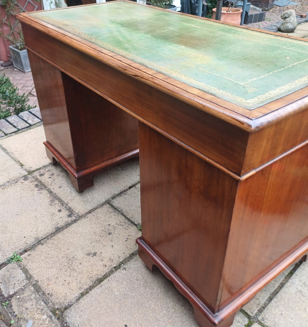 Victorian mahogany pedestal desk  View VI