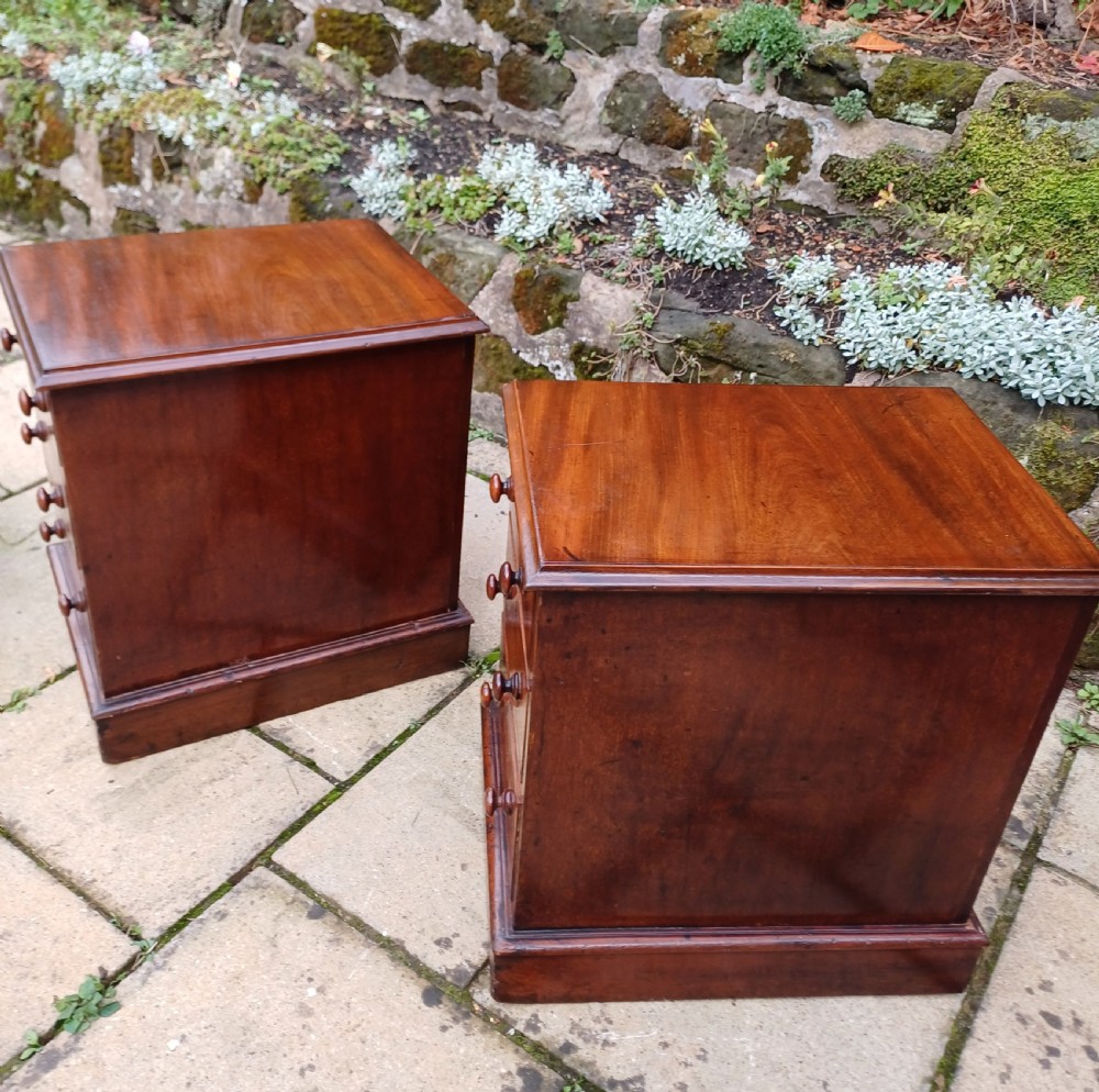 Pair bedside tables drawers View IX