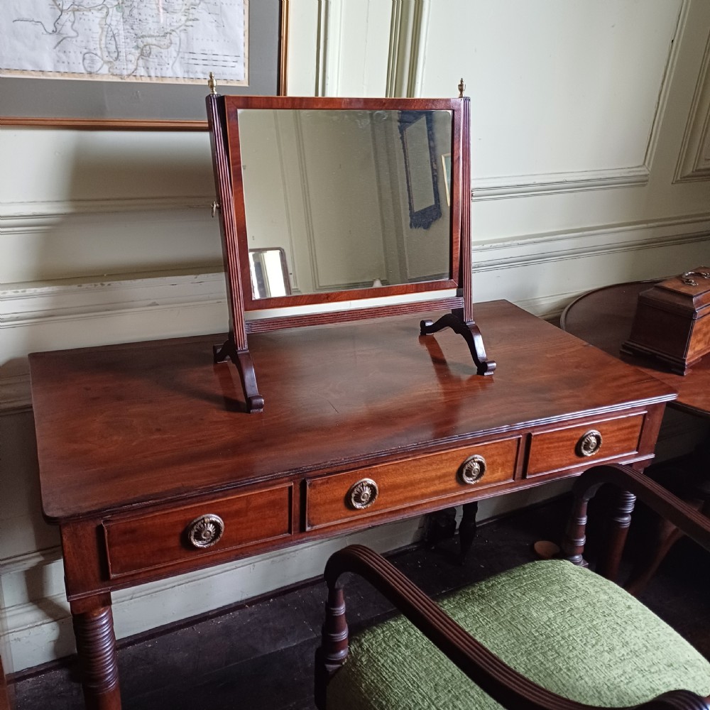 Georgian dressing table mirror View V