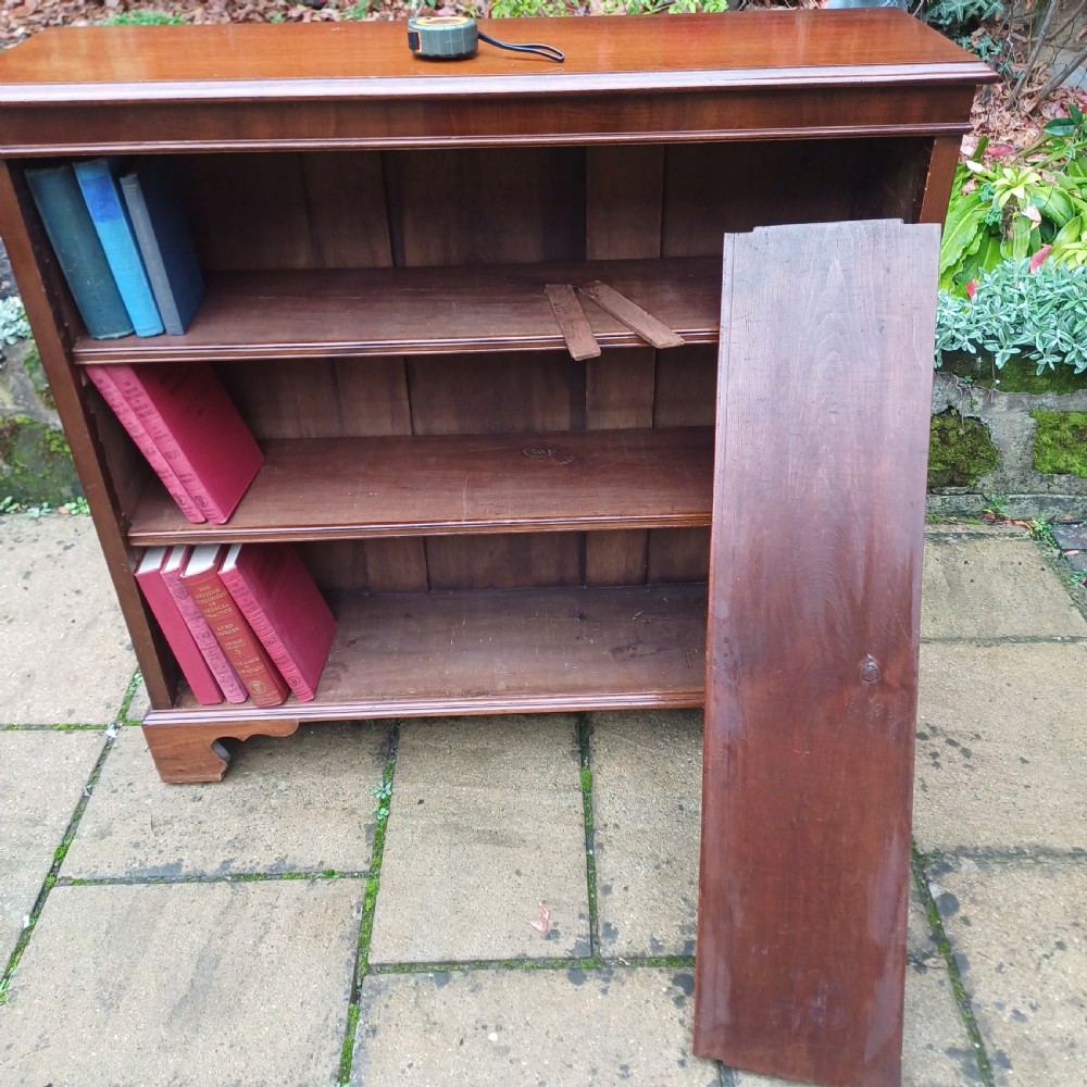 Victorian mahogany bookcase View IX