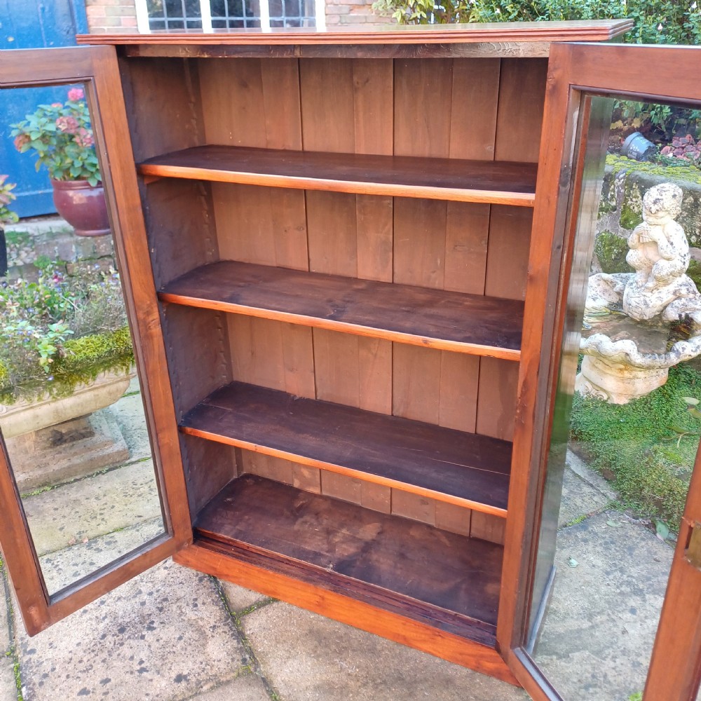 Edwardian walnut glazed bookcase  View VI