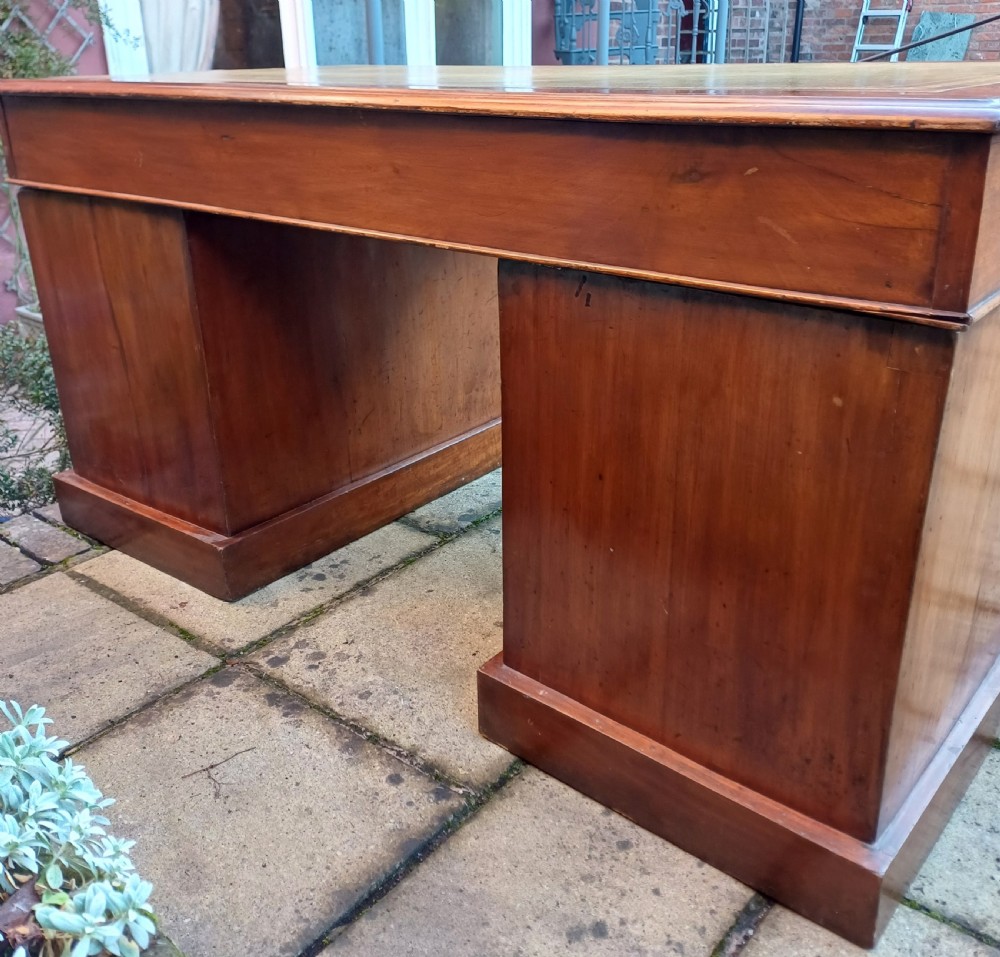 Large pedestal desk mahogany 5ft View VI