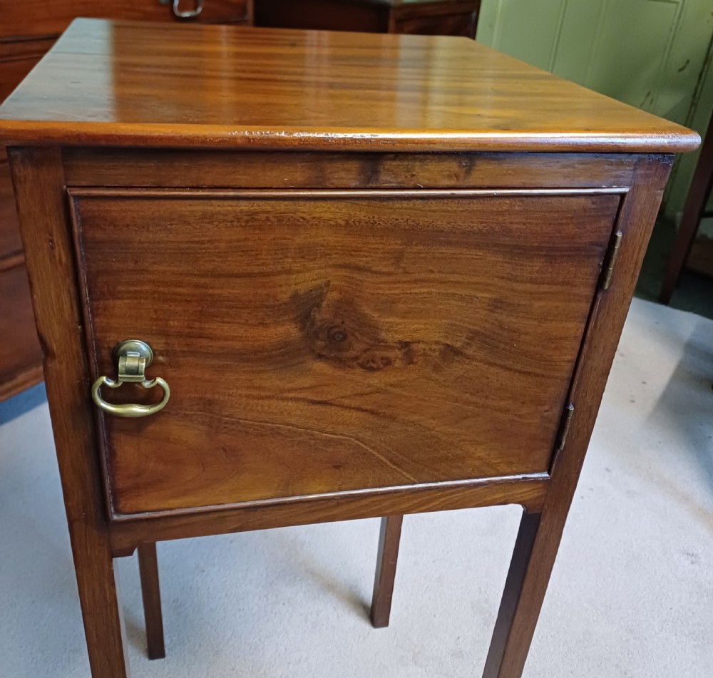 Elegant Georgian bedside cupboard mahogany  View VI