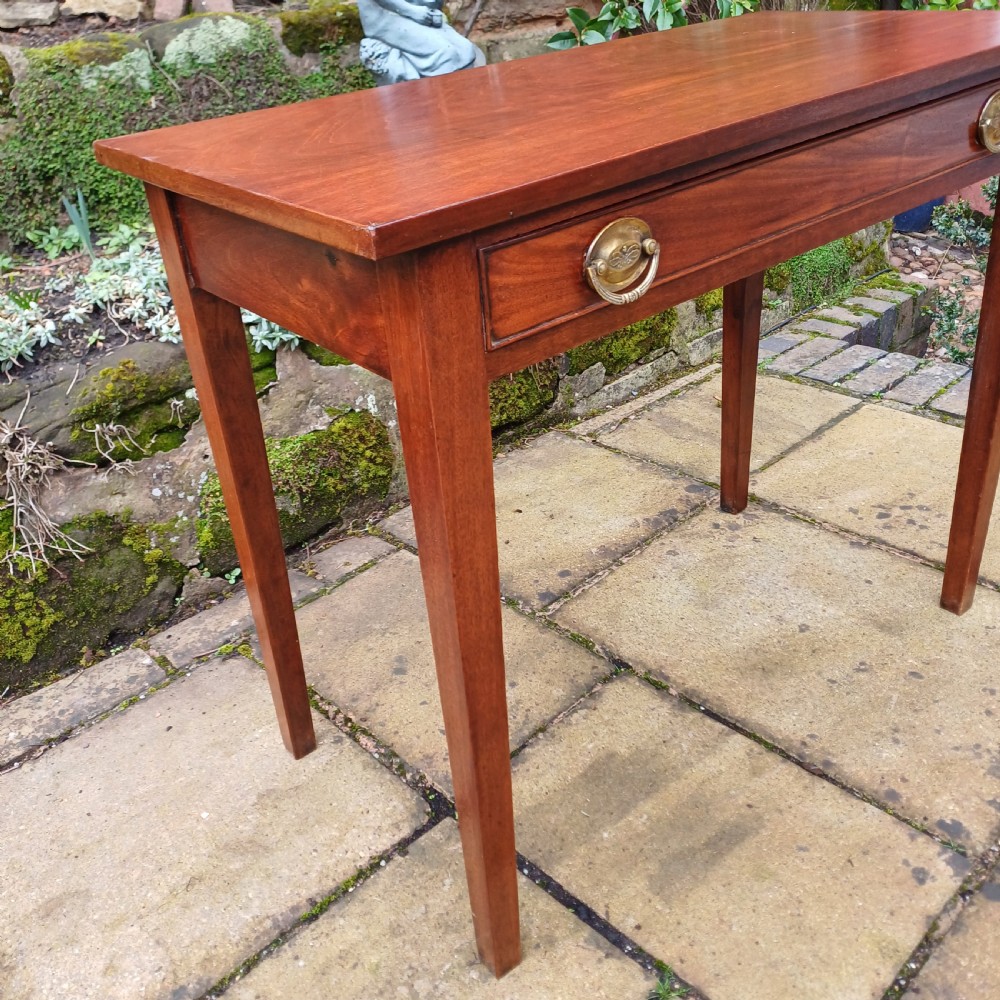 Georgian mahogany side table View IV