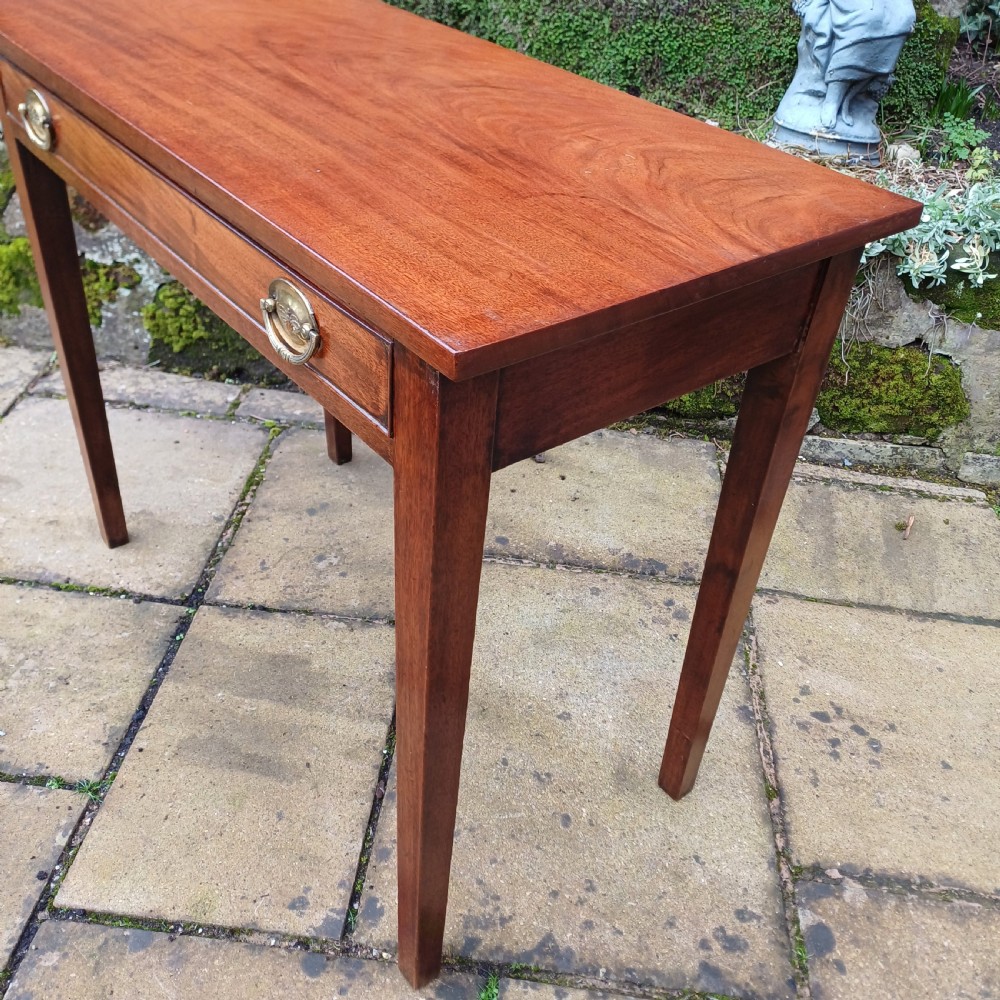 Georgian mahogany side table View V
