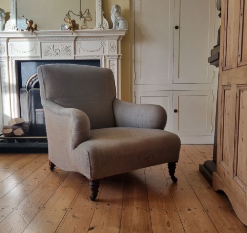 19TH CENTURY BRIDGEWATER PATTERN ARMCHAIR IN THE STYLE OF HOWARD SONS - ADDITIONAL PHOTO 1