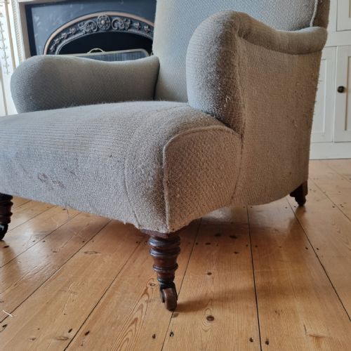 19TH CENTURY BRIDGEWATER PATTERN ARMCHAIR IN THE STYLE OF HOWARD SONS - ADDITIONAL PHOTO 5