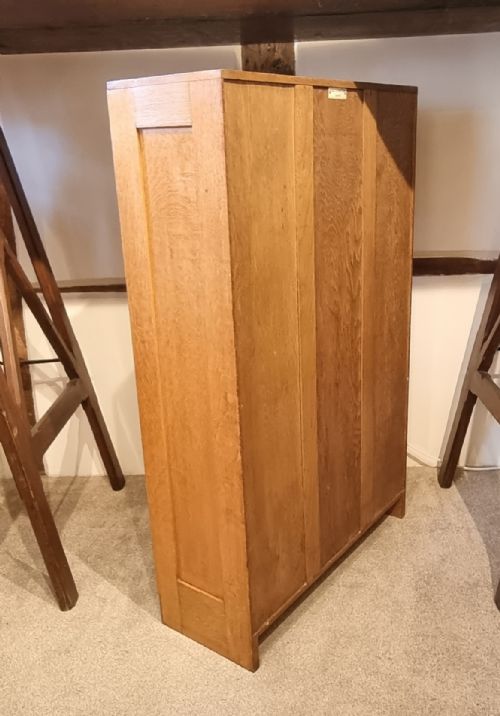 A SMALL LIGHT OAK ADJUSTABLE BOOKCASE BY GOOD FURNITURE UNITS IN THE MANNER OF HEALS - ADDITIONAL PHOTO 10