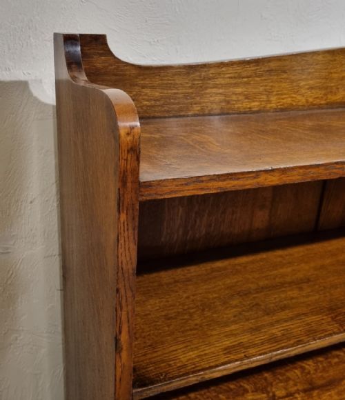 AN ANTIQUE ARTS CRAFTS STYLE OAK BOOKCASE - ADDITIONAL PHOTO 5