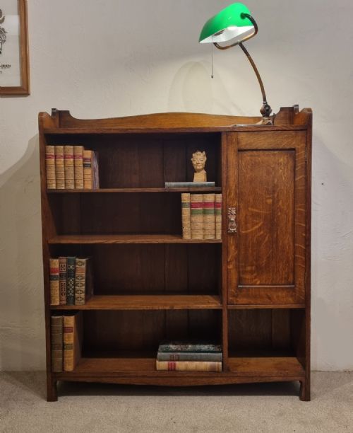 AN ANTIQUE ARTS CRAFTS STYLE OAK BOOKCASE - ADDITIONAL PHOTO 10