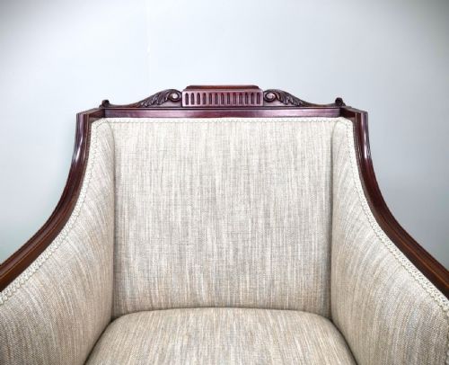 A FINE PAIR OF EDWARDIAN ARMCHAIRS - ADDITIONAL PHOTO 1