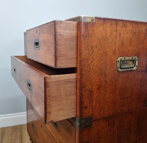 A FINE ANTIQUE CAMPAIGN CHEST OF DRAWERS BY S W SILVER CO - ADDITIONAL PHOTO 8