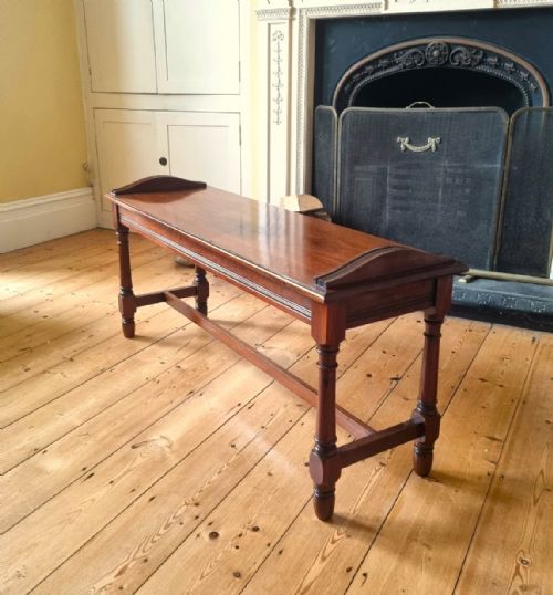 Edwardian Walnut Hall Bench in the Manner of James Shoolbred & Co.