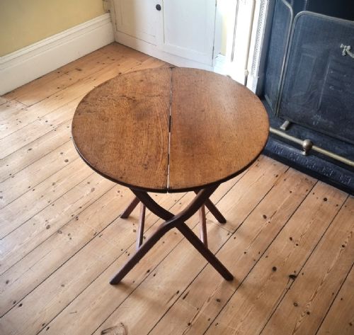 ANTIQUE OAK COACHING TABLE OF GOOD COLOUR - ADDITIONAL PHOTO 3