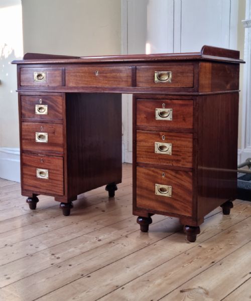 19TH CENTURY MAHOGANY CAMPAIGN DESK - ADDITIONAL PHOTO 12