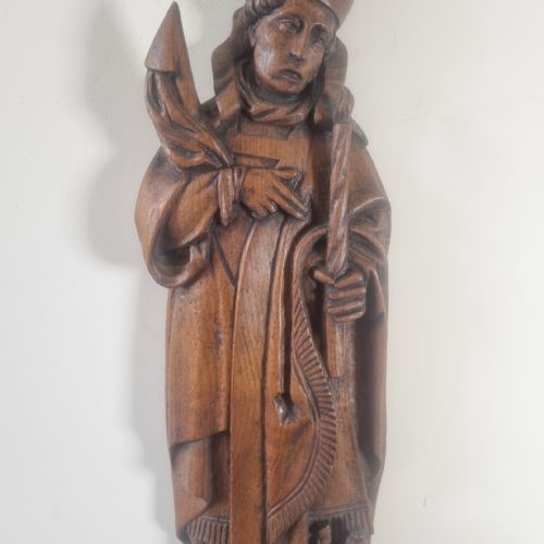 A LARGE AND IMPRESSIVE CARVED OAK FIGURE OF ST BLAISE OF SEBASTE - ADDITIONAL PHOTO 3