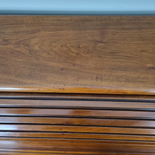 AN ANTIQUE WALNUT DESK BY THE BOSTON CHAIR COMPANY OF MASSACHUSETTS CIRCA 1885 - ADDITIONAL PHOTO 10
