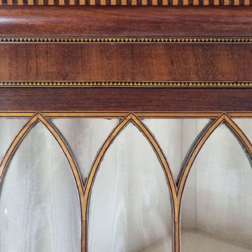A FINE GEORGIAN GLAZED CORNER CABINET ON STAND - ADDITIONAL PHOTO 7