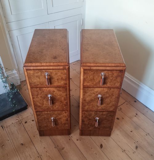 PAIR OF BURR WALNUT ART DECO BEDSIDE CABINETS - ADDITIONAL PHOTO 1