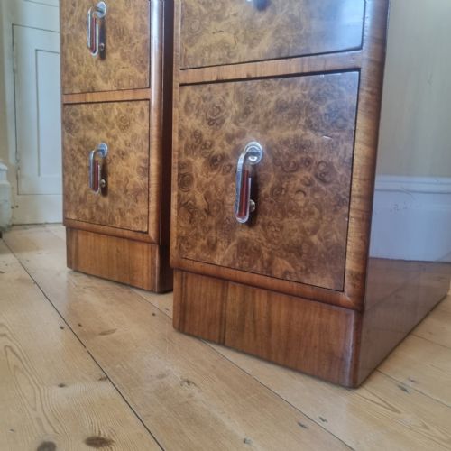 PAIR OF BURR WALNUT ART DECO BEDSIDE CABINETS - ADDITIONAL PHOTO 5