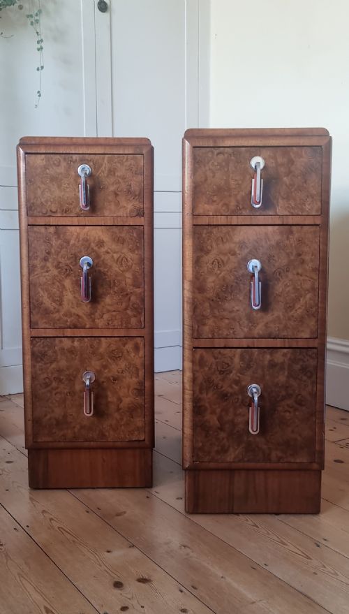 PAIR OF BURR WALNUT ART DECO BEDSIDE CABINETS - ADDITIONAL PHOTO 11