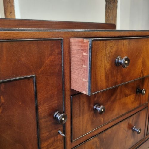A 1930S MAHOGANY AND EBONY SIDEBOARD BY HEALS OF LONDON - ADDITIONAL PHOTO 4