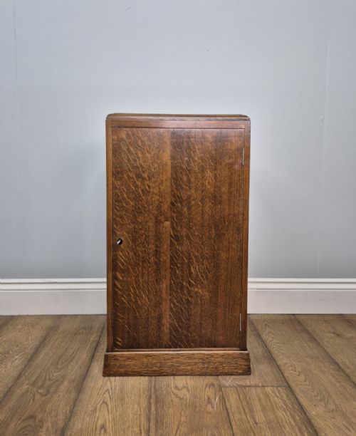 A SYCAMORE ENCLOSED CHEST OF DRAWERS CIRCA 1930 - ADDITIONAL PHOTO 1