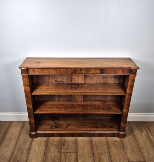 FINE PAIR OF WALNUT OPEN BOOKCASES CIRCA 1880 - ADDITIONAL PHOTO 8