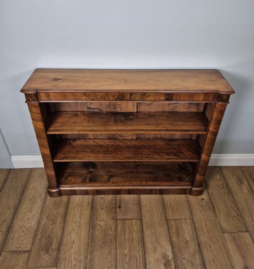 FINE PAIR OF WALNUT OPEN BOOKCASES CIRCA 1880 - ADDITIONAL PHOTO 23