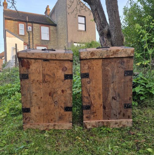 PAIR OF ANTIQUE BOUND PINE CHESTS BELONGED TO JESSIE DEGAN COLE OF DAWN HOUSE SLEEPERS HILL IN WINCHESTER - ADDITIONAL PHOTO 9