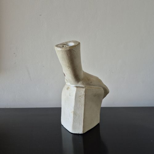 AN ARTIST'S ANATOMICAL STUDY OF A HAND TERRACOTTA WITH PLASTER SLIP CIRCA 1920 - ADDITIONAL PHOTO 3
