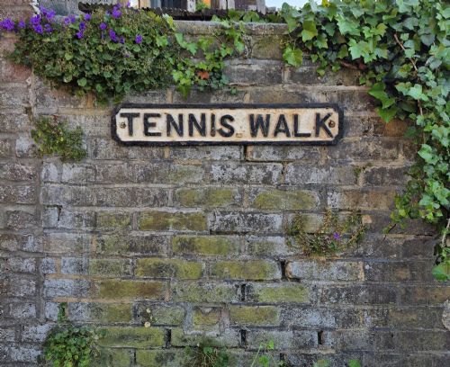 TENNIS WALK AN ORIGINAL 1920S STREET SIGN - ADDITIONAL PHOTO 6