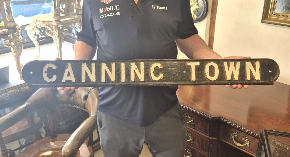 Canning Town cast iron boundary sign (Circa 1900) View V