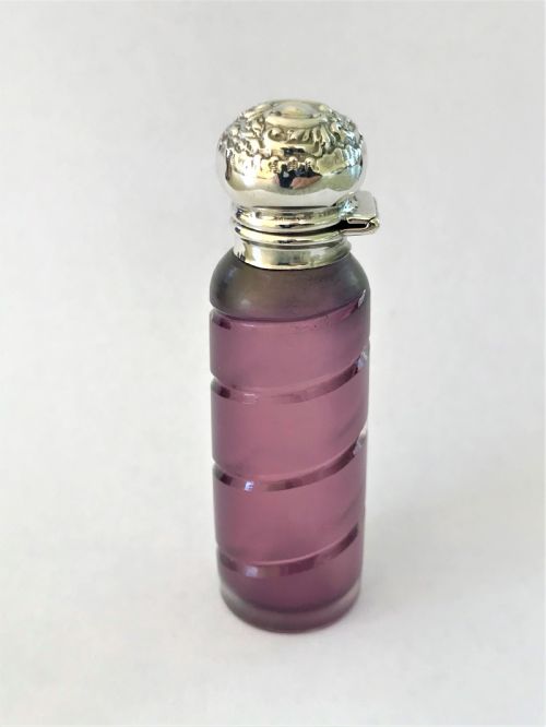 A Lovely Edwardian Silver Mounted Amethyst Scent Bottle