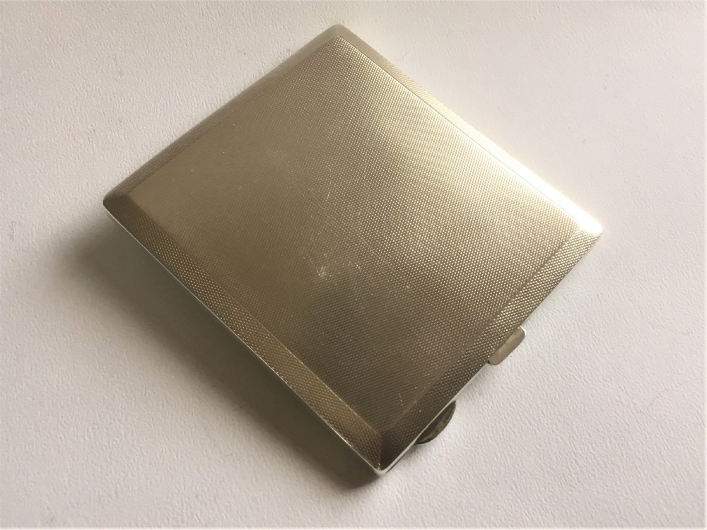 A stunning silver & guilloche enamel cigarette case View IV
