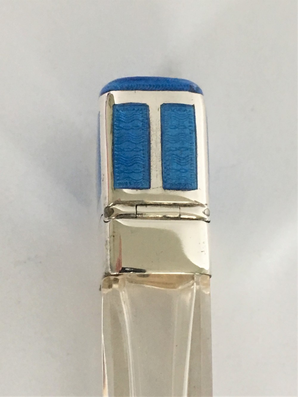 A fabulous Art Deco French silver & enamel scent bottle View IV