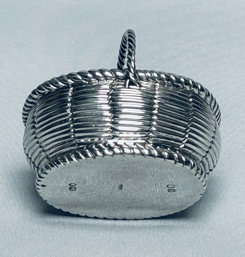 A fabulous novelty silver bonbon basket View VII