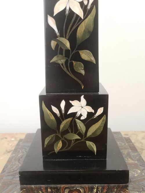 PAIR OF LARGE 19TH CENTURY DERBYSHIRE PIETRA DURA MARBLE OBELISKS - ADDITIONAL PHOTO 2