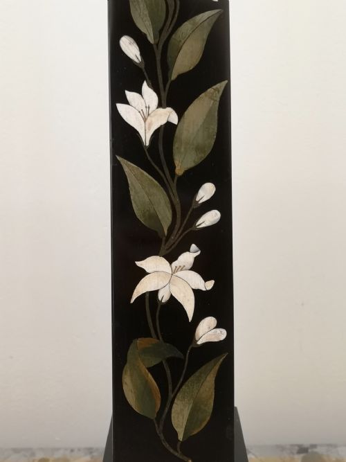 PAIR OF LARGE 19TH CENTURY DERBYSHIRE PIETRA DURA MARBLE OBELISKS - ADDITIONAL PHOTO 5
