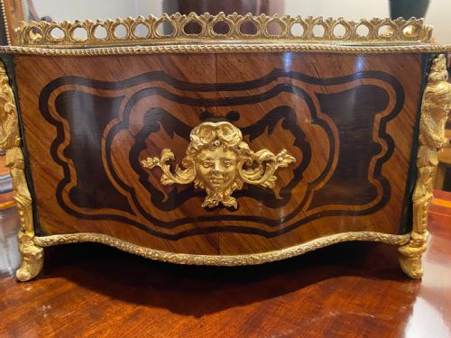 19TH CENTURY FRENCH PARQUETRY TABLE TOP JARDINIERE PLANTER WITH ORMOLU MOUNTS C 1880 - ADDITIONAL PHOTO 7