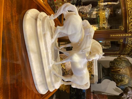ALABASTER GROUP OF ARABIAN HORSES L'ACCOLADE AFTER J P MENE CIRCA 1900 - ADDITIONAL PHOTO 11
