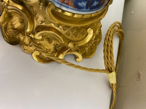 PAIR OF PORCELAIN ORMOLU MOUNTED JAPANESE IMARI VASE TABLE LAMPS FRENCH C 1880 - ADDITIONAL PHOTO 9
