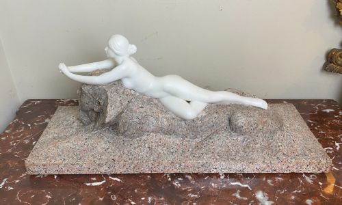 ART DECO MARBLE SCULPTURE OF A NUDE FEMALE LYING ON THE BACK OF A SPHINX ITALIAN C 1920 - ADDITIONAL PHOTO 2