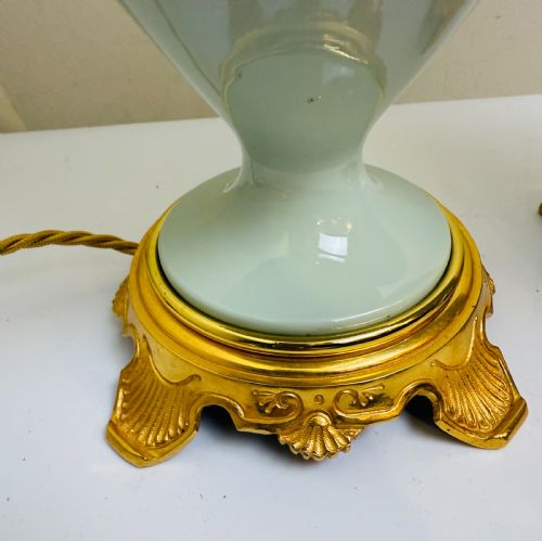 PAIR OF LATE 19TH CENTURY PATE SUR PATE PORCELAIN LAMPS FRENCH CIRCA 1890 - ADDITIONAL PHOTO 4