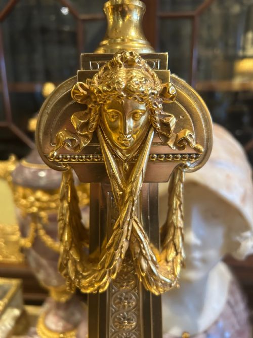 EXCEPTIONAL PAIR OF ANTIQUE GILT BRONZE TABLE LAMPS FRENCH CIRCA 1880 - ADDITIONAL PHOTO 4