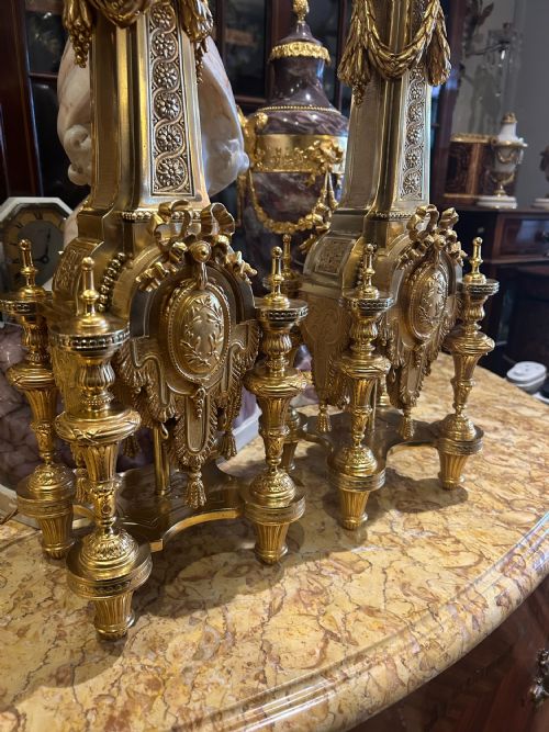EXCEPTIONAL PAIR OF ANTIQUE GILT BRONZE TABLE LAMPS FRENCH CIRCA 1880 - ADDITIONAL PHOTO 12