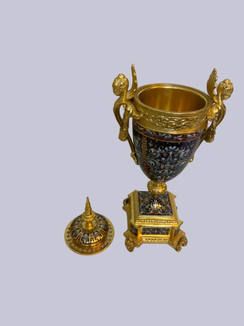 19TH CENTURY FRENCH CHAMPLEVE AND GILT BRONZE LIDDED VASE - ADDITIONAL PHOTO 3